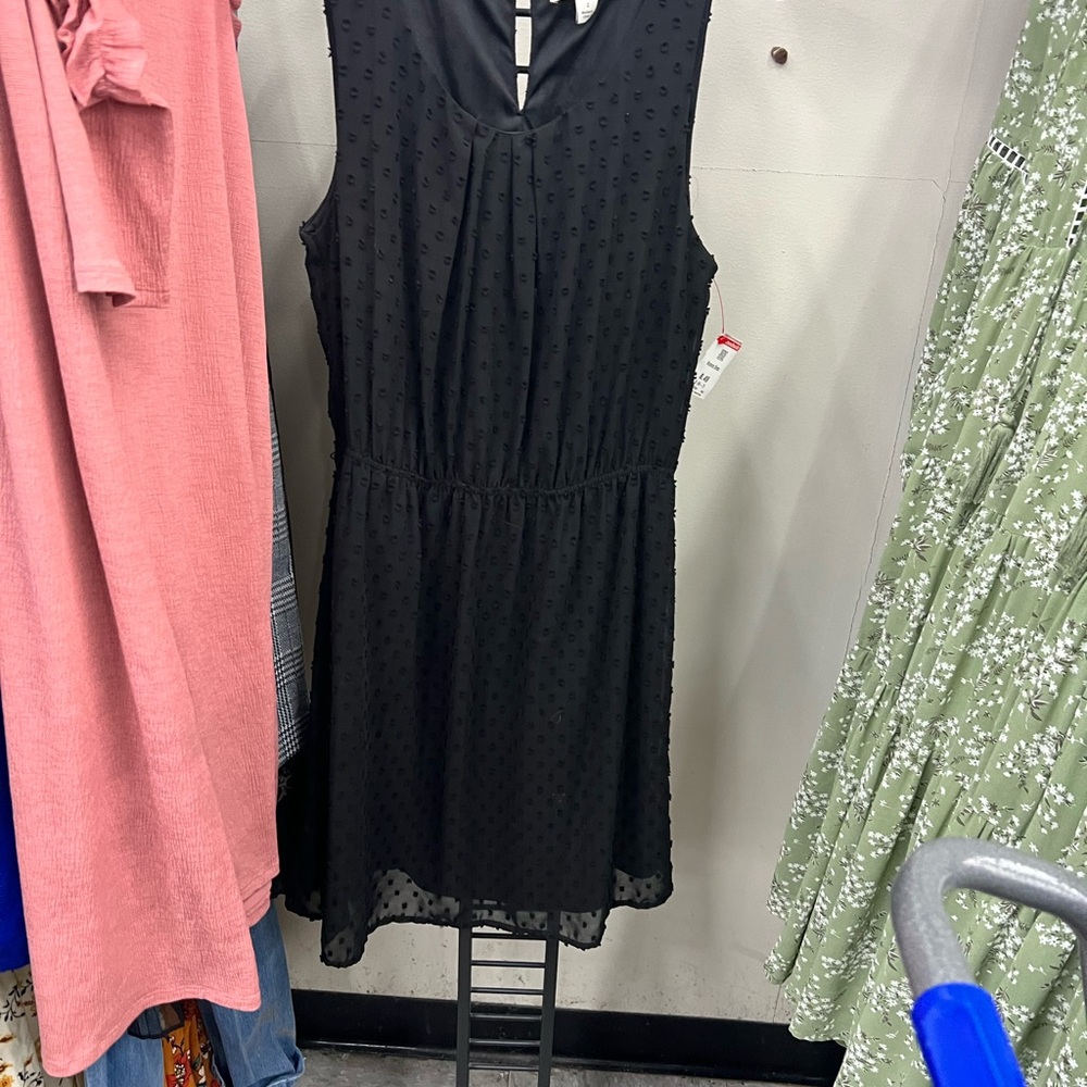 Elle Black Knee Length Dress